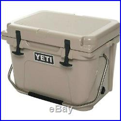 YETI Roadie 20 Cooler Desert Tan