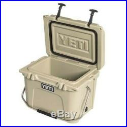 YETI Roadie 20 Cooler Desert Tan