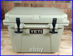 YETI Roadie 20 Cooler Desert Tan Discontinued Color Handle Hard Shell