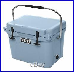 YETI Roadie 20 Cooler (Iceblue)