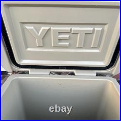 YETI Roadie 20 Hard Cooler Desert Tan with Handle Discontinued