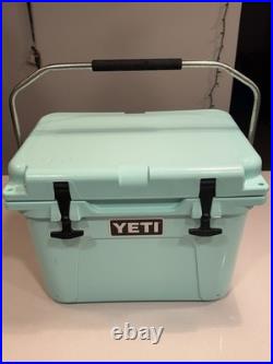 YETI Roadie 20 Hard Cooler Seafoam Limited Edition (Discontinued)