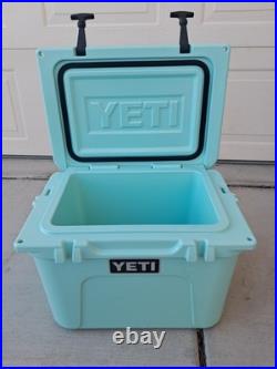 YETI Roadie 20 Hard Cooler Seafoam Limited Edition Discontinued With Paperwork