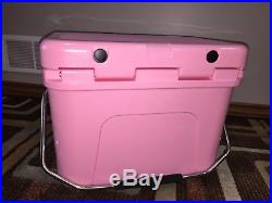 YETI Roadie 20 Qt Cooler Ice Chest PINK NEW with Ball cap Hat NEW IN BOX