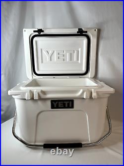 YETI Roadie 20 YR20W White Cooler With Handle Super Strong Design