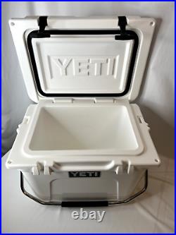 YETI Roadie 20 YR20W White Cooler With Handle Super Strong Design