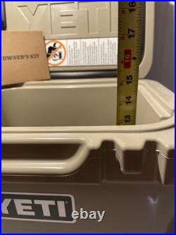 YETI Roadie 24 Cooler Handle Dual Latch Insulated Tan