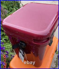 YETI Roadie 24 Cooler- Harvest Red NWT discontinued RARE. NICE
