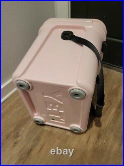 YETI Roadie 24 Hard Cooler ICE PINK Limited Edition Sold Out