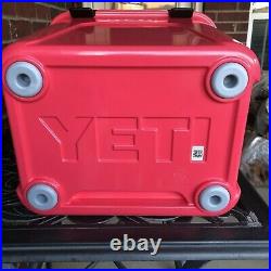 YETI Roadie 24 Hard Cooler Limited Edition Bimini Pink New