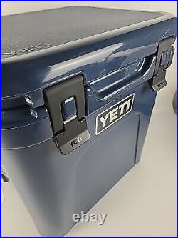 YETI Roadie 24 Hard Cooler Navy Blue Clean