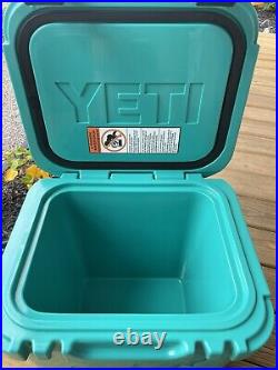 YETI Roadie 24 Limited Edition Cooler Aquifer Blue Used For A Year. RARE