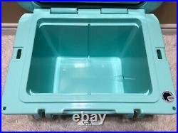 YETI TUNDRA 35 HARD COOLER LTD EDITION SEAFOAM! WithDRY GOODS BASKET, SEE PICS