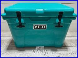 YETI TUNDRA 35 Hard Cooler LTD ED AQUIFER BLUE! NEW witho tags + DRY GOODS BSKT