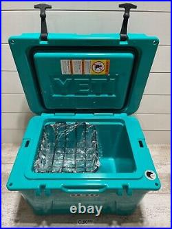 YETI TUNDRA 35 Hard Cooler LTD ED AQUIFER BLUE! NEW witho tags + DRY GOODS BSKT