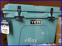 YETI TUNDRA 35 Hard CoolerGREAT GIFTBRAND NEWFREE SHIPPINGRIVER GREEN