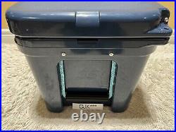 YETI TUNDRA 35 hard cooler CUSTOM NAVY! +DRY GOODS BASKET+LIGHT BLUE LATCH KIT