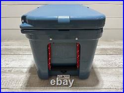 YETI TUNDRA 45 hard cooler? CUSTOM LTD ED? NORDIC BLUE? +? RED LATCH KIT