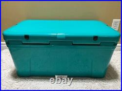 YETI TUNDRA 65 HARD COOLER LTD EDITION-AQUIFER BLUE! WithDRY GOODS BASKET SEE PICs