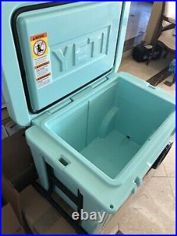YETI TUNDRA HAUL SEAFOAM? COOLER With WHEELS? RARE- LIMITED EDITION- DISCONTINUED