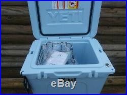 YETI Tundra 35 Cooler ICE BLUE New with tags. Retired Color