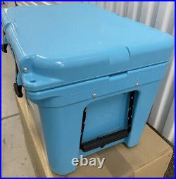 YETI Tundra 35 Cooler, REEF BLUE- Used Limited Edition Color- Hard To Find