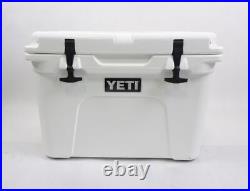 YETI Tundra 35 Cooler- White (NewithOther)