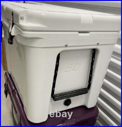 YETI Tundra 50 NEW EXTREMELY RARE white Classic Original Cooler. Awesome