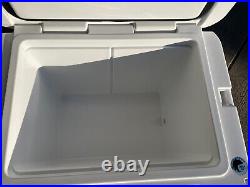 YETI Tundra 50 NEW RARE white Classic Original Cooler. Promotional Version