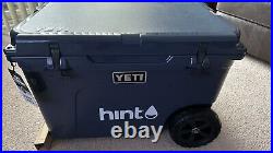 YETI Tundra Hauler Wheeled Cooler (Navy Blue)