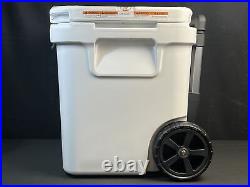 Yeti 10048020000 Roadie 48 Wheeled Cooler White New No Box