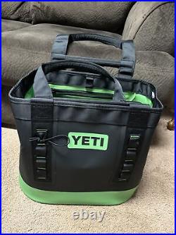 Yeti Camino Carryall 35 CANOPY GREEN Tote Bag