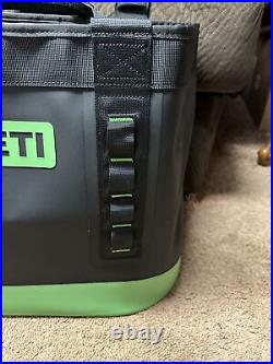 Yeti Camino Carryall 35 CANOPY GREEN Tote Bag