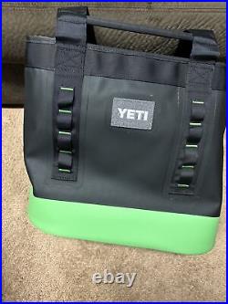 Yeti Camino Carryall 35 CANOPY GREEN Tote Bag