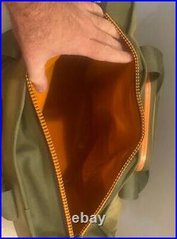 Yeti Cooler HOPPER 30 Tan with Sidekick Tan-Green-Orange Excellent Condition