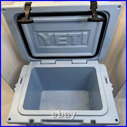 Yeti Cooler Roadie 20 Ice Blue Cooler Discontinued Retired