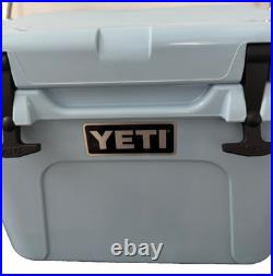 Yeti Cooler Roadie 20 Ice Blue Cooler Discontinued Retired #3716