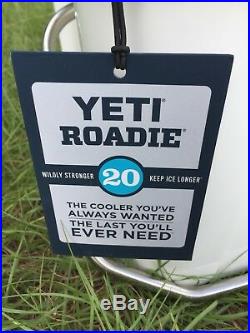 Yeti Cooler Roadie 20Qt White YR20W Pepsi Collectors Edition