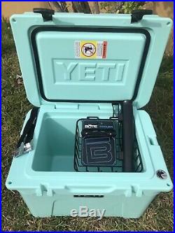 Yeti Cooler Tundra 35 Limited Edition Seafoam Green. Sold Out Color. Extras