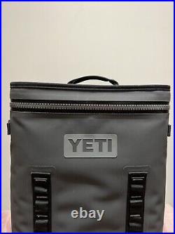 Yeti HOPPER BACKFLIP 24 SOFT COOLER CHARCOAL