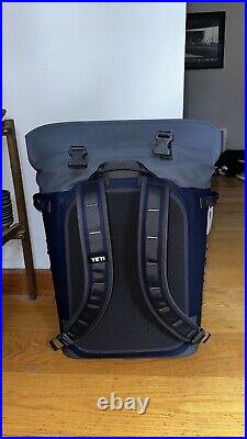 Yeti HOPPER M20 Soft-Sided Backpack Cooler Navy NEW With TAGS
