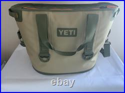 Yeti Hooper 30 Leakproof Portable Cooler