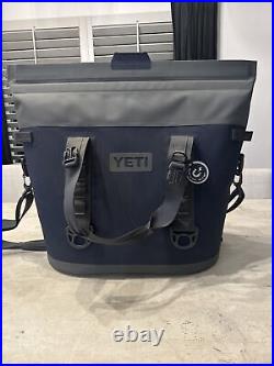 Yeti Hooper M30 Soft Cooler Navy (Used Only Once)