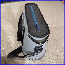 Yeti Hopper 20 Cooler Bag. GREAT condition! Grey/Blue. Barely used