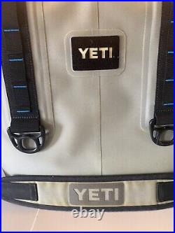 Yeti Hopper 30 Cooler Bag Fog Gray/Tahoe Blue Read Description