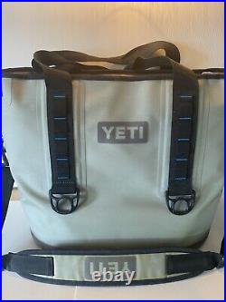 Yeti Hopper 30 Cooler Bag Fog Gray/Tahoe Blue Read Description