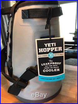 Yeti Hopper 30 Rugged Soft-sided Leakproof Ice Chest Cooler Gray/black/blue
