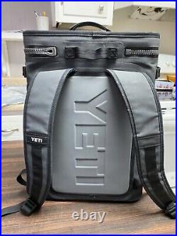 Yeti Hopper BackFlip 24 Soft Sided Backpack Cooler Charcoal