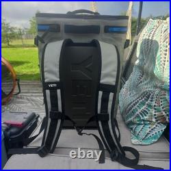 Yeti Hopper BackFlip 24 Soft Sided Backpack Cooler/Gray & Blue/Heavy Duty