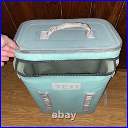 Yeti Hopper Backflip 24 Backpack Cooler Aquifer Blue